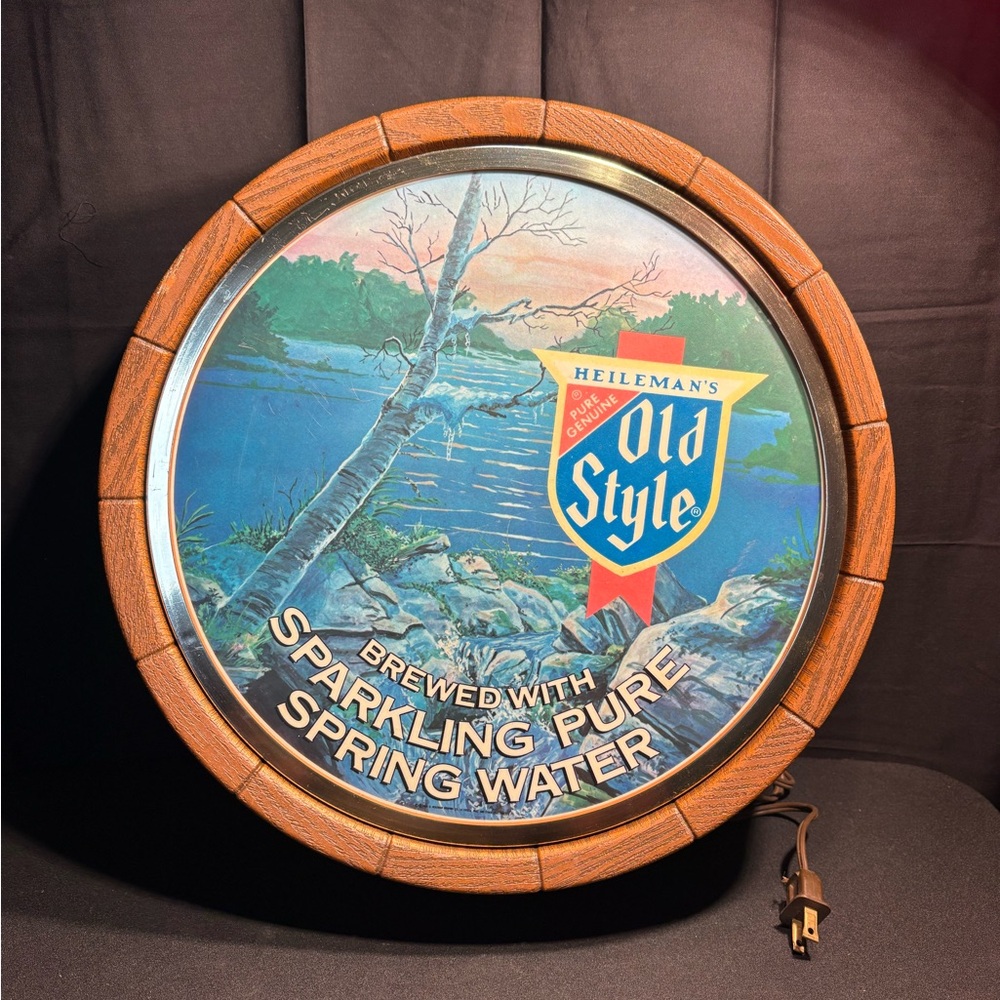 Vtg Working 1983 Heileman's OLD STYLE 16" Round Beer Barrel Lighted Hanging Sign